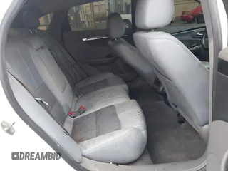 2015 Chevrolet Impala LT z VIN 2G1125S33F9193965, wystawiony jako IAAI lot #42427000 z przebiegiem 185 530 mil mil oraz . Historia ofert i sprzedaży dostępna na DreamBid. Obrazek 8.