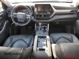 2021 Toyota Highlander Hybrid Limited with VIN 5TDXBRCH7MS048435, listed as a Copart auction lot 47585725 with 104,197 mi miles and Salvage title. Bid and sale history available at DreamBid. Image 8.
