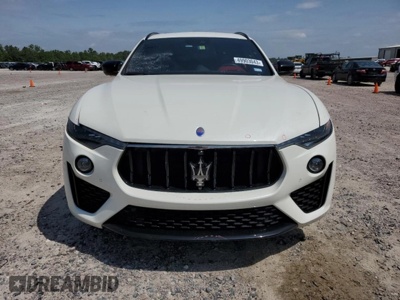 2021 Maserati Levante GranSport with VIN ZN661XUS4MX359617, listed as a Copart auction lot 49903043 with 28,426 mi miles. Bid and sale history available at carsss.com. Image 5.