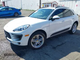 2017 Porsche Macan with VIN WP1AA2A57HLB04985, listed as a IAAI auction lot 42437943 with 102,312 mi miles and . Bid and sale history available at DreamBid. Image 17.