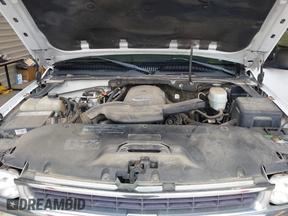 2005 Chevrolet Suburban Z71 z VIN 3GNFK16Z55G248593, wystawiony jako IAAI lot #42362738 z przebiegiem 215 711 mil mil oraz . Historia ofert i sprzedaży dostępna na DreamBid. Obrazek 10.