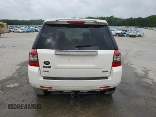 2010 Land Rover LR2 HSE z VIN SALFT2BN8AH208550, wystawiony jako Copart lot #57421745 z przebiegiem 167 018 mil mil oraz Tytuł czysty. Historia ofert i sprzedaży dostępna na DreamBid. Obrazek 6.