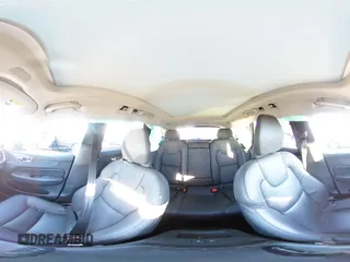 2024 Volvo XC60 Plus Dark Theme z VIN YV4H60DL2R1896845, wystawiony jako Copart lot #46711415 z przebiegiem 24 916 mil mil oraz Szkoda całkowita • Salvage title. Historia ofert i sprzedaży dostępna na DreamBid. Obrazek 14.