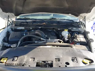 2019 Ram 1500 Classic Tradesman with VIN 3C6JR6DT1KG509991, listed as a IAAI auction lot 41659174 with 186,153 mi miles. Bid and sale history available at carsss.com. Image 10.