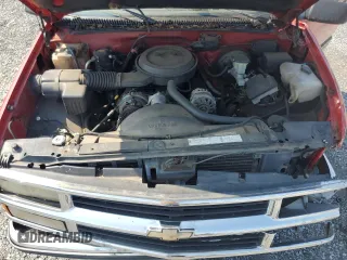 1995 Chevrolet Tahoe with VIN NCS107261, listed as a Copart auction lot 68515244 with 148,312 mi miles and Salvage title. Bid and sale history available at DreamBid. Image 12.