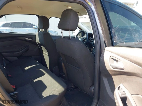 2016 Ford Focus SE with VIN 1FADP3F2XGL282444, listed as a IAAI auction lot 41798521 with 100,959 mi miles. Bid and sale history available at carsss.com. Image 8.