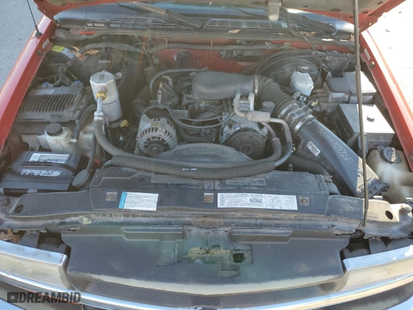2000 Chevrolet Blazer LT with VIN 1GNDT13W1Y2272773, listed as a Copart auction lot 88475175 with 197,171 mi miles and Salvage Title. Bid and sale history available at carsss.com. Image 12.
