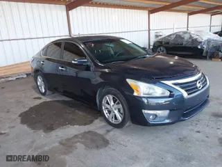 2015 Nissan Altima 2.5 SL with VIN 1N4AL3AP7FC169261, listed as a IAAI auction lot 41670011 with 164,000 mi miles. Bid and sale history available at carsss.com. Image 1.
