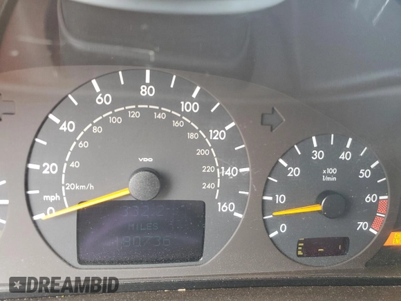 2001 Mercedes-Benz E-Class with VIN WDBJF70J51B372314, listed as a Copart auction lot 81494124 with 180,736 mi miles and Salvage Title. Bid and sale history available at carsss.com. Image 9.