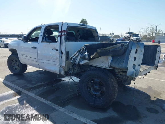 2011 Chevrolet Silverado 1500 LT with VIN 3GCPCSEA1BG296020, listed as a IAAI auction lot 41825565 with 225,006 mi miles and . Bid and sale history available at DreamBid. Image 3.