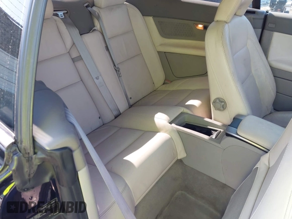 2010 Volvo C70 with VIN YV1672MC3AJ092099, listed as a IAAI auction lot 42001790 with 122,863 mi miles. Bid and sale history available at carsss.com. Image 8.