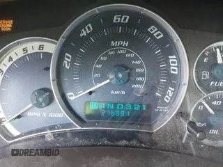 2002 Cadillac Escalade z VIN 1GYEK63N02R112364, wystawiony jako IAAI lot #42346753 z przebiegiem 216 891 mil mil oraz . Historia ofert i sprzedaży dostępna na DreamBid. Obrazek 7.
