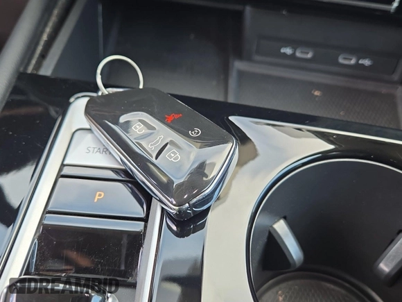 2024 Volkswagen Atlas SE с VIN 1V2HR2CA9RC564720, выставлен на аукционе IAAI как лот 42774211 с пробегом 22 207 миль миль и . История ставок и продаж доступна на DreamBid. Изображение 3.