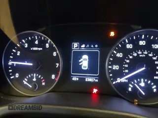 2018 Hyundai Elantra SEL z VIN KMHD84LF1JU684189, wystawiony jako IAAI lot #41854963 z przebiegiem 23 807 mil mil oraz . Historia ofert i sprzedaży dostępna na DreamBid. Obrazek 7.