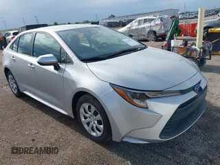 2024 Toyota Corolla LE z VIN 5YFB4MDE5RP188253, wystawiony jako IAAI lot #42520674 z przebiegiem 14 586 mil mil oraz . Historia ofert i sprzedaży dostępna na DreamBid. Obrazek 1.