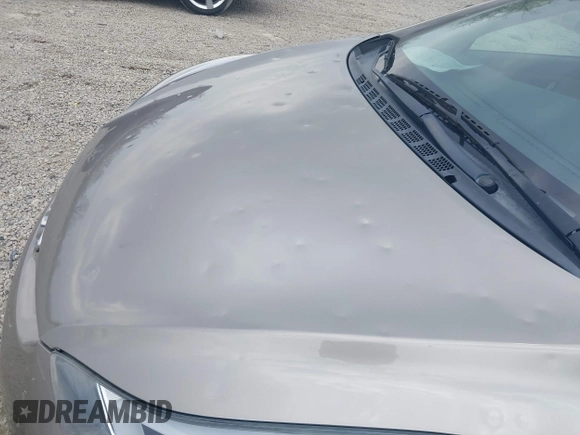 2015 Hyundai Elantra SE z VIN 5NPDH4AE5FH570745, wystawiony jako IAAI lot #42000971 z przebiegiem 136 636 mil mil oraz . Historia ofert i sprzedaży dostępna na DreamBid. Obrazek 14.