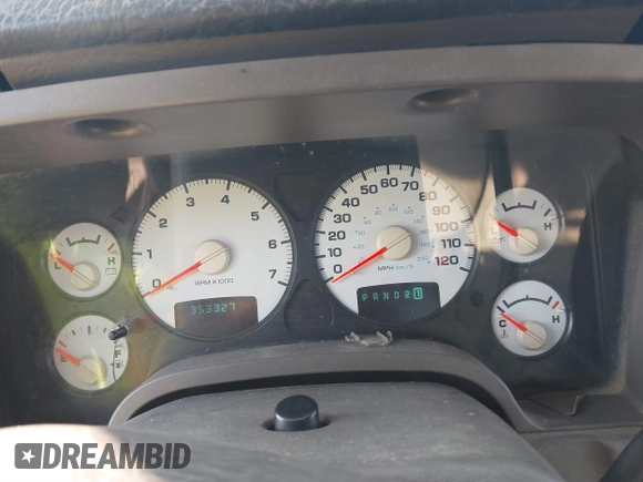 2003 Dodge 1500 SLT with VIN 1D3HA18D93J669516, listed as a IAAI auction lot 41686572 with 353,327 mi miles. Bid and sale history available at carsss.com. Image 7.