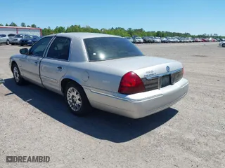 2007 Mercury Grand Marquis GS with VIN 2MEFM74VX7X616232, listed as a IAAI auction lot 42043452 with 331,491 mi miles. Bid and sale history available at carsss.com. Image 3.