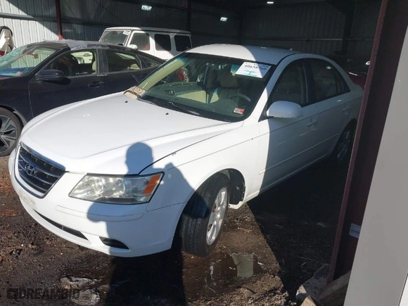 2010 Hyundai Sonata GLS with VIN 5NPET4AC1AH601483, listed as a IAAI auction lot 40658760 with 148,443 mi miles. Bid and sale history available at carsss.com. Image 2.