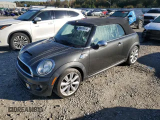 2011 MINI Convertible S with VIN WMWZP3C56BTX82847, listed as a Copart auction lot 80470414 with 80,528 mi miles and Clean Title. Bid and sale history available at DreamBid. Image 1.