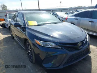 2018 Toyota Camry LE with VIN 4T1B11HK5JU633648, listed as a IAAI auction lot 41840969 with 140,071 mi miles. Bid and sale history available at carsss.com. Image 1.