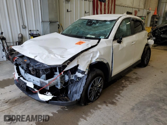 2020 Mazda CX-5 Touring z VIN JM3KFBCM2L0828418, wystawiony jako Copart lot #43108055 z przebiegiem Nie podano mil oraz Nie do naprawy • Non repairable. Historia ofert i sprzedaży dostępna na DreamBid. Obrazek 1.