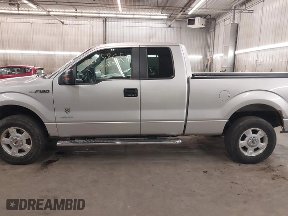 2014 Ford F-150 XL with VIN 1FTFX1ET2EKF47314, listed as a IAAI auction lot 41775865 with 167,908 mi miles. Bid and sale history available at carsss.com. Image 15.