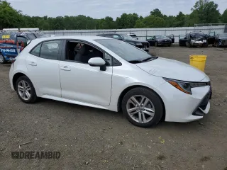 2021 Toyota Corolla Hatchback SE with VIN JTND4MBE7M3128807, listed as a Copart auction lot 58332054 with 42,007 mi miles and Salvage Title. Bid and sale history available at carsss.com. Image 4.