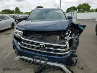 2021 Volkswagen Atlas 3.6L V6 SEL with VIN 1V2BR2CA0MC520619, listed as a Copart auction lot 71703464 with 32,646 mi miles and Salvage Title. Bid and sale history available at carsss.com. Image 12.