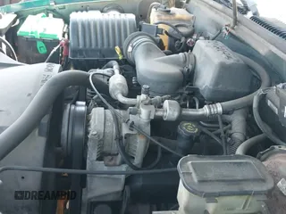 1998 Chevrolet Silverado 1500 с VIN 1GCEK14W7WZ173927, выставлен на аукционе IAAI как лот 42227106 с пробегом 121 000 миль миль и . История ставок и продаж доступна на DreamBid. Изображение 12.