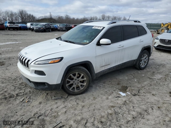 2015 Jeep Cherokee Latitude with VIN 1C4PJMCS1FW528572, listed as a Copart auction lot 45212875 with 200,911 mi miles and Salvage Title. Bid and sale history available at carsss.com. Image 1.