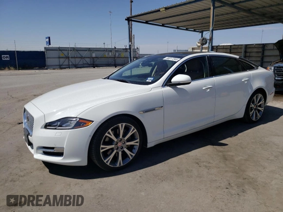 2019 Jaguar XJ Portfolio with VIN SAJWA2G72K8W21087, listed as a Copart auction lot 66017344 with 22,671 mi miles and Salvage Title. Bid and sale history available at DreamBid. Image 1.