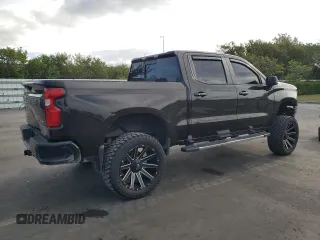 2019 Chevrolet Silverado 1500 RST with VIN 1GCUYEED9KZ101927, listed as a Copart auction lot 55490225 with 153,274 mi miles and Clean Title. Bid and sale history available at DreamBid. Image 3.