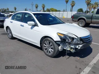 2012 Honda Accord EX-L z VIN 1HGCP3F85CA006383, wystawiony jako IAAI lot #42317097 z przebiegiem 57 730 mil mil oraz . Historia ofert i sprzedaży dostępna na DreamBid. Obrazek 1.