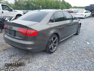 2014 Audi A4 Premium Plus z VIN WAUFFAFL7EN006692, wystawiony jako IAAI lot #42354027 z przebiegiem 99 560 mil mil oraz . Historia ofert i sprzedaży dostępna na DreamBid. Obrazek 4.