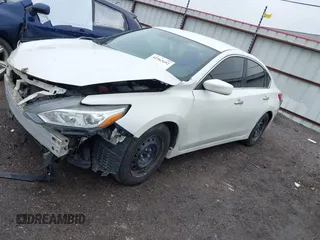 2016 Nissan Altima SR with VIN 1N4AL3AP8GC194137, listed as a IAAI auction lot 41963692 with 206,150 mi miles and . Bid and sale history available at DreamBid. Image 2.