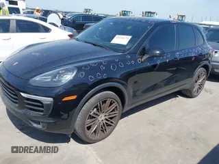 2017 Porsche Cayenne S с VIN WP1AB2A24HLA52279, выставлен на аукционе IAAI как лот 42194273 с пробегом 93 738 миль миль и . История ставок и продаж доступна на DreamBid. Изображение 2.