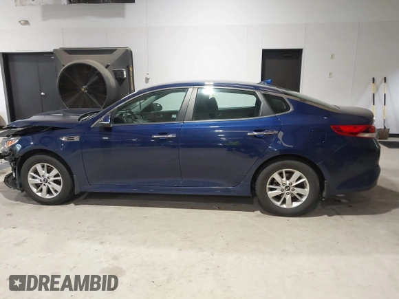 2017 Kia Optima LX z VIN 5XXGT4L35HG149811, wystawiony jako IAAI lot #42019931 z przebiegiem 95 586 mil mil oraz . Historia ofert i sprzedaży dostępna na DreamBid. Obrazek 15.