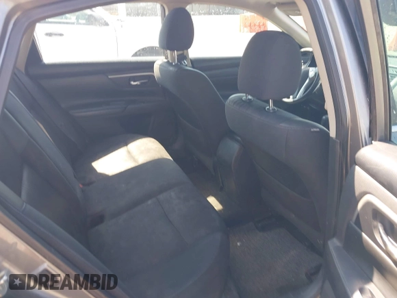 2017 Nissan Altima SV with VIN 1N4AL3AP5HC493702, listed as a IAAI auction lot 42661383 with 195,280 mi miles and . Bid and sale history available at DreamBid. Image 8.
