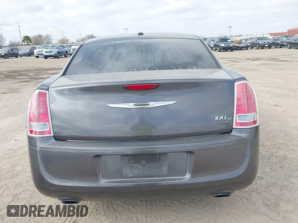 2013 Chrysler 300 with VIN 2C3CCABG7DH611105, listed as a IAAI auction lot 41769860 with 186,476 mi miles. Bid and sale history available at carsss.com. Image 16.