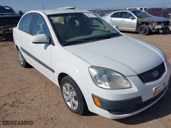 2008 Kia Rio LX with VIN KNADE123286297729, listed as a IAAI auction lot 42007714 with 51,268 mi miles. Bid and sale history available at carsss.com. Image 6.