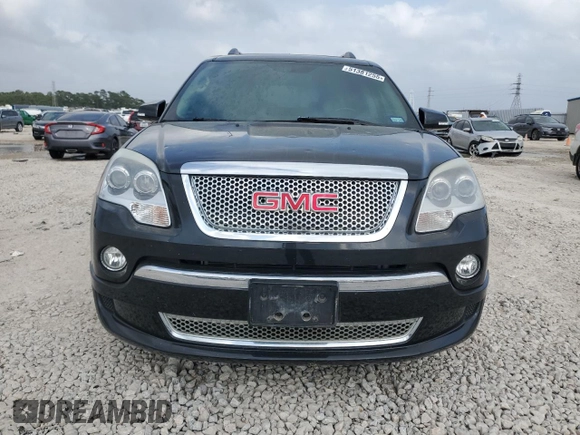2012 GMC Acadia Denali z VIN 1GKKVTED7CJ264147, wystawiony jako Copart lot #51381255 z przebiegiem 113 242 mil mil oraz Czysty tytuł • Clean title. Historia ofert i sprzedaży dostępna na DreamBid. Obrazek 5.