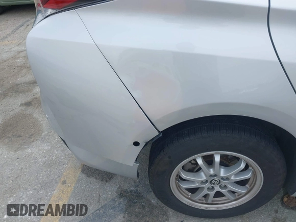 2018 Toyota Prius Two with VIN JTDKARFU0J3056217, listed as a IAAI auction lot 42185122 with 52,344 mi miles and . Bid and sale history available at DreamBid. Image 20.