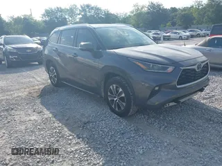 2021 Toyota Highlander XLE with VIN 5TDGZRAH4MS532366, listed as a IAAI auction lot 42603712 with 128,861 mi miles and . Bid and sale history available at DreamBid. Image 1.