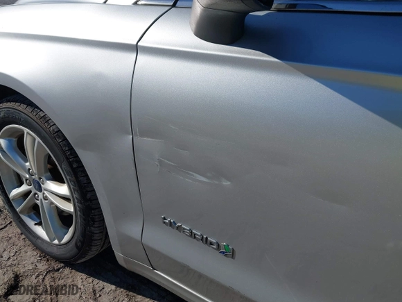 2018 Ford Fusion Hybrid S with VIN 3FA6P0UU8JR244912, listed as a IAAI auction lot 41742940 with 65,885 mi miles. Bid and sale history available at carsss.com. Image 18.