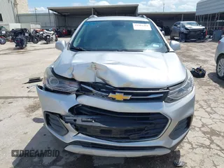 2017 Chevrolet Trax LT with VIN KL7CJLSB6HB166935, listed as a IAAI auction lot 41901204 with 114,352 mi miles and . Bid and sale history available at carsss.com. Image 12.