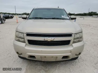 2008 Chevrolet Suburban LT w/3LT with VIN 3GNFC16098G143610, listed as a Copart auction lot 52948285 with 246,589 mi miles and Salvage Title. Bid and sale history available at carsss.com. Image 5.