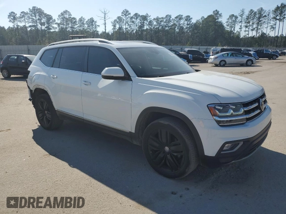 2019 Volkswagen Atlas SEL with VIN 1V2MR2CA4KC515008, listed as a Copart auction lot 46481665 with 44,863 mi miles and Salvage title. Bid and sale history available at DreamBid. Image 4.