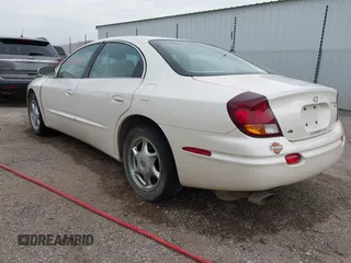2002 Oldsmobile Aurora with VIN 1G3GS64C124127044, listed as a IAAI auction lot 41770179 with 119,841 mi miles and . Bid and sale history available at DreamBid. Image 3.