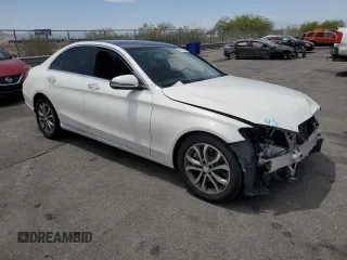 2017 Mercedes-Benz C 300 с VIN 55SWF4JB0HU184979, выставлен на аукционе Copart как лот 58174595 с пробегом 65 939 миль миль и Списание • Salvage title. История ставок и продаж доступна на DreamBid. Изображение 4.